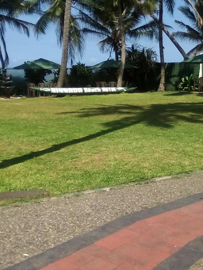 Ninnada Beach Hotel Marawila Bagian luar foto